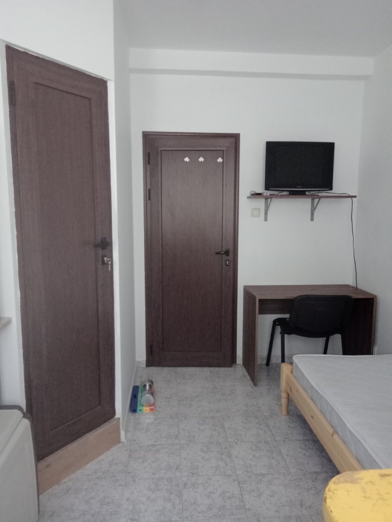Дава под наем  1-стаен град София , Изток , 12 кв.м | 63783327 - изображение [13]