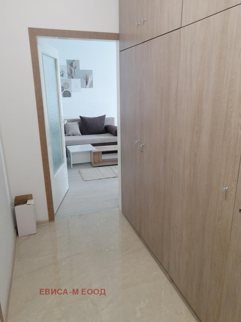 Издаје се  1 спаваћа соба Софија , Лјулин 10 , 50 м2 | 37426358 - слика [12]