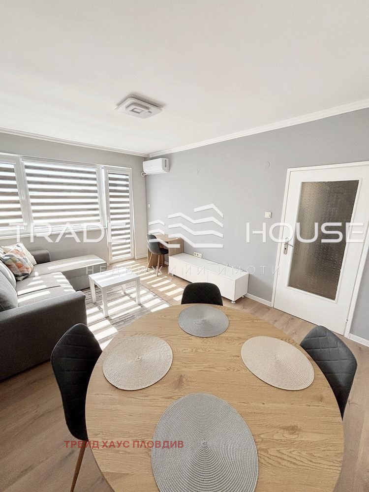 Do wynajęcia  1 sypialnia Plowdiw , Centar , 68 mkw | 66066288