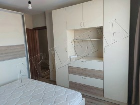 2 quartos Grand Mol, Varna 4