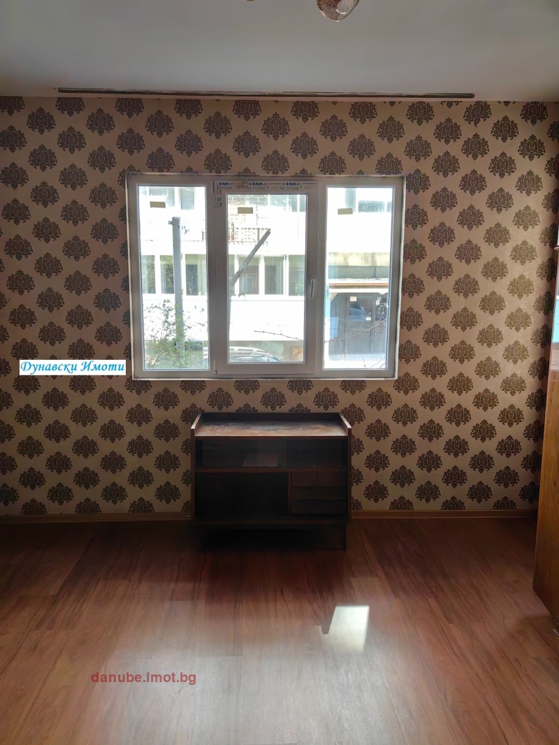 Дава под наем ЕТАЖ ОТ КЪЩА, гр. Русе, Родина 1, снимка 9 - Етаж от къща - 52816061