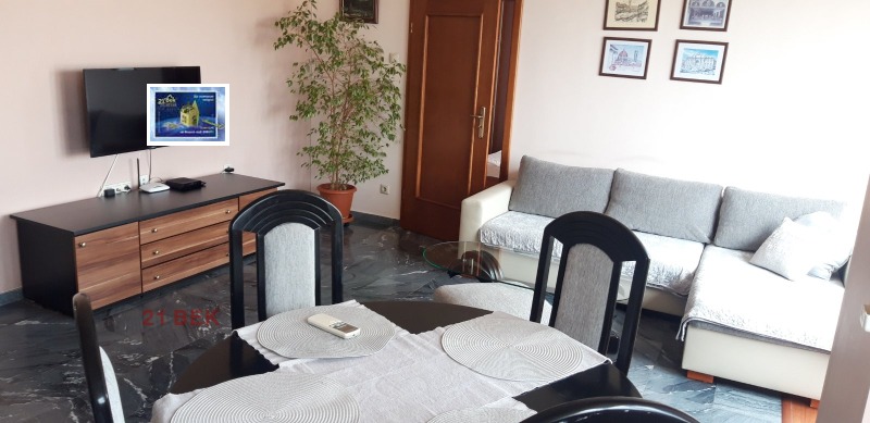 Te huur  1 slaapkamer Plovdiv , Tsentar , 60 m² | 14412216