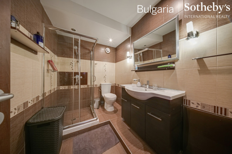 En renta  3 dormitorios Sofia , Tsentar , 125 metros cuadrados | 64932377 - imagen [12]