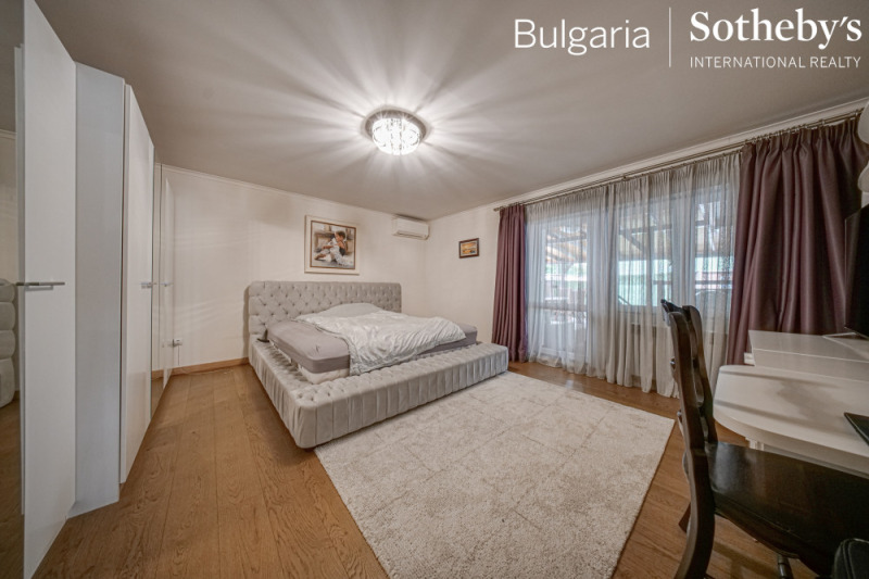 En renta  3 dormitorios Sofia , Tsentar , 125 metros cuadrados | 64932377 - imagen [10]