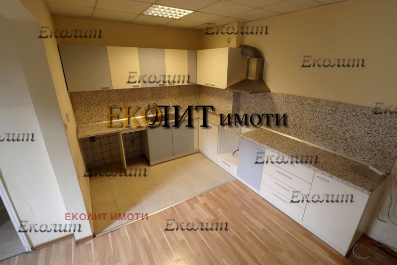 Da affittare  3+ camere da letto Sofia , Doktorski pametnik , 165 mq | 63962303