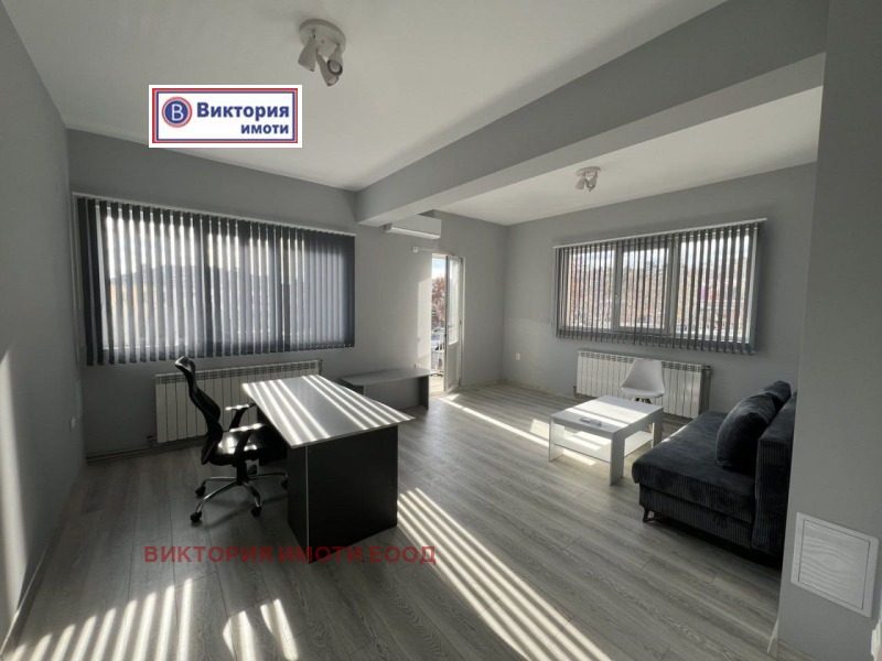 Под наем ОФИС, град Велико Търново, Център • 400 лв. / 204.52 € • 95700631 1