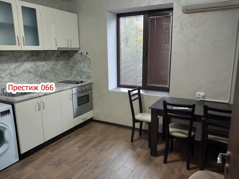 Под наем 1-СТАЕН, град Шумен, Център • 480 лв. / 245.42 € • 90544384 1