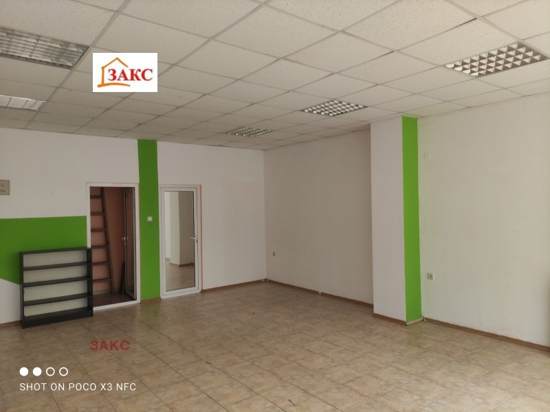 Дава под Наем МАГАЗИН в град Кърджали, Възрожденци - 55 кв.м / 230 € » 449.84 лв., ЗАКС