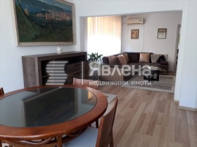 2 ložnice Centar, Varna
