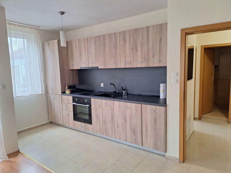 Дава под наем 2-СТАЕН, гр. София, Оборище, снимка 3 - Апартаменти - 54105085