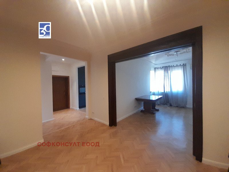 Дава под наем  3-стаен град София , Център , 98 кв.м | 86440113 - изображение [9]