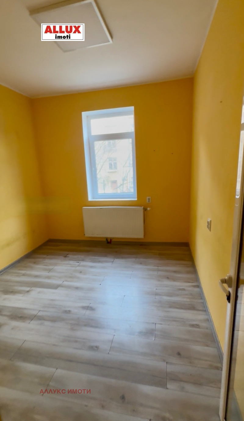 Дава под наем  Къща град Русе , Център , 188 кв.м | 52890744 - изображение [2]