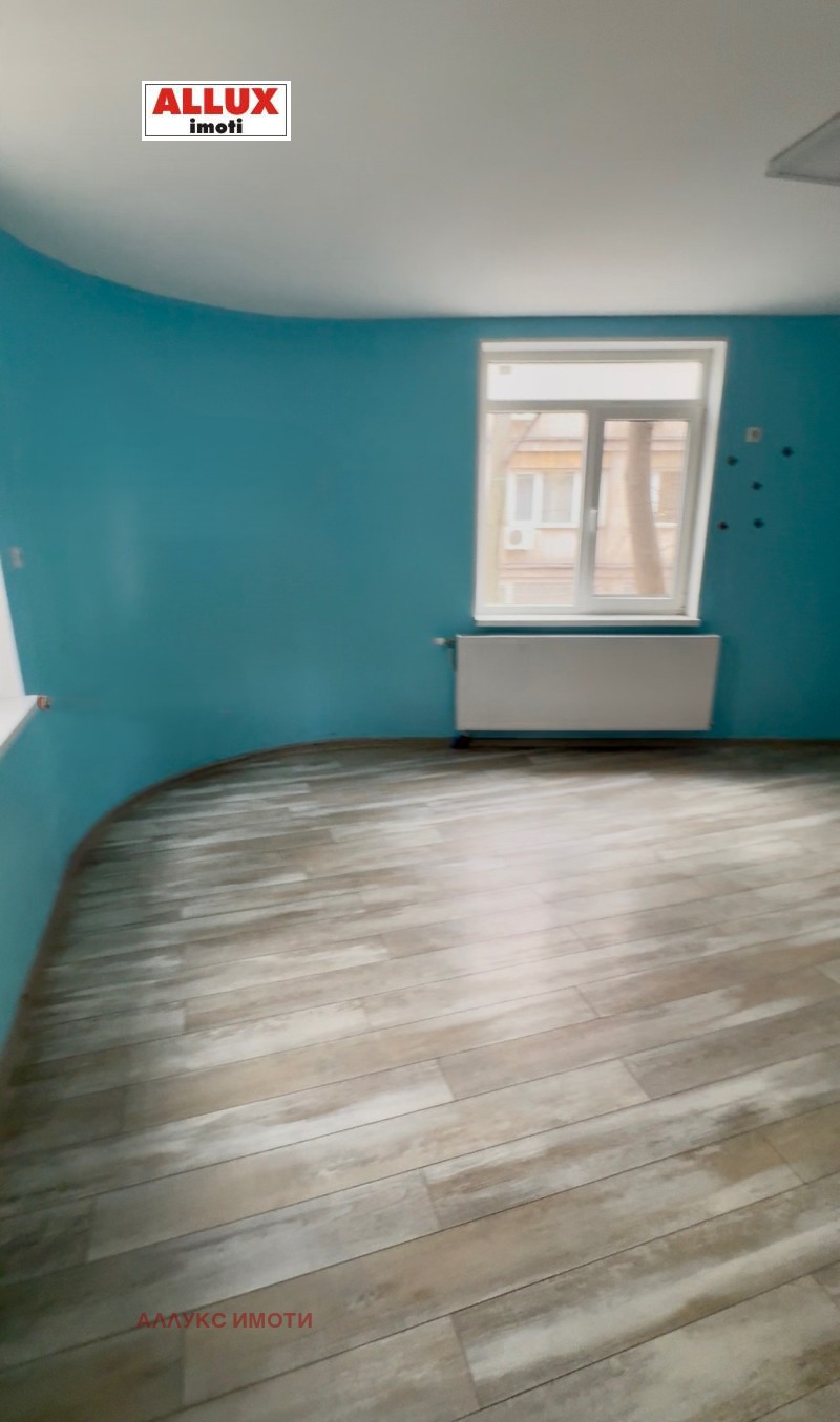 Дава под наем  Къща град Русе , Център , 188 кв.м | 52890744 - изображение [4]