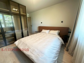 2 slaapkamers Dianabad, Sofia 6