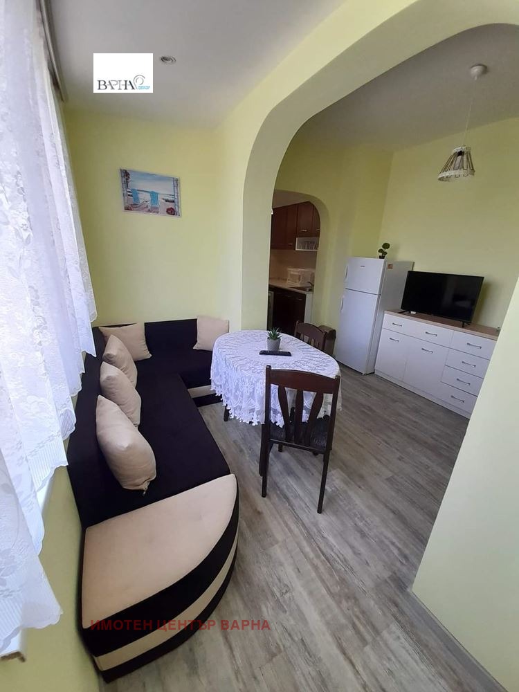 Zu vermieten  2 Schlafzimmer Warna , Lewski 1 , 80 qm | 56285266
