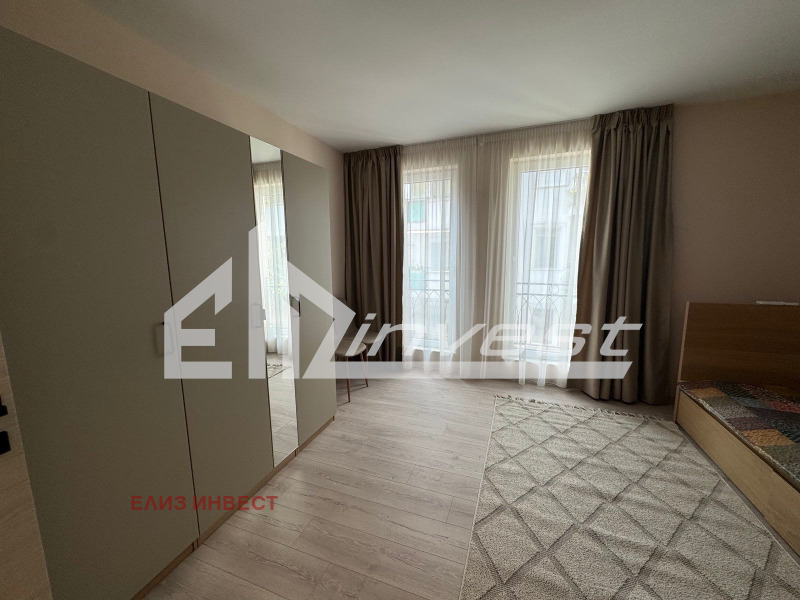Zu vermieten  2 Schlafzimmer Plowdiw , Karschijaka , 130 qm | 18891073 - Bild [6]