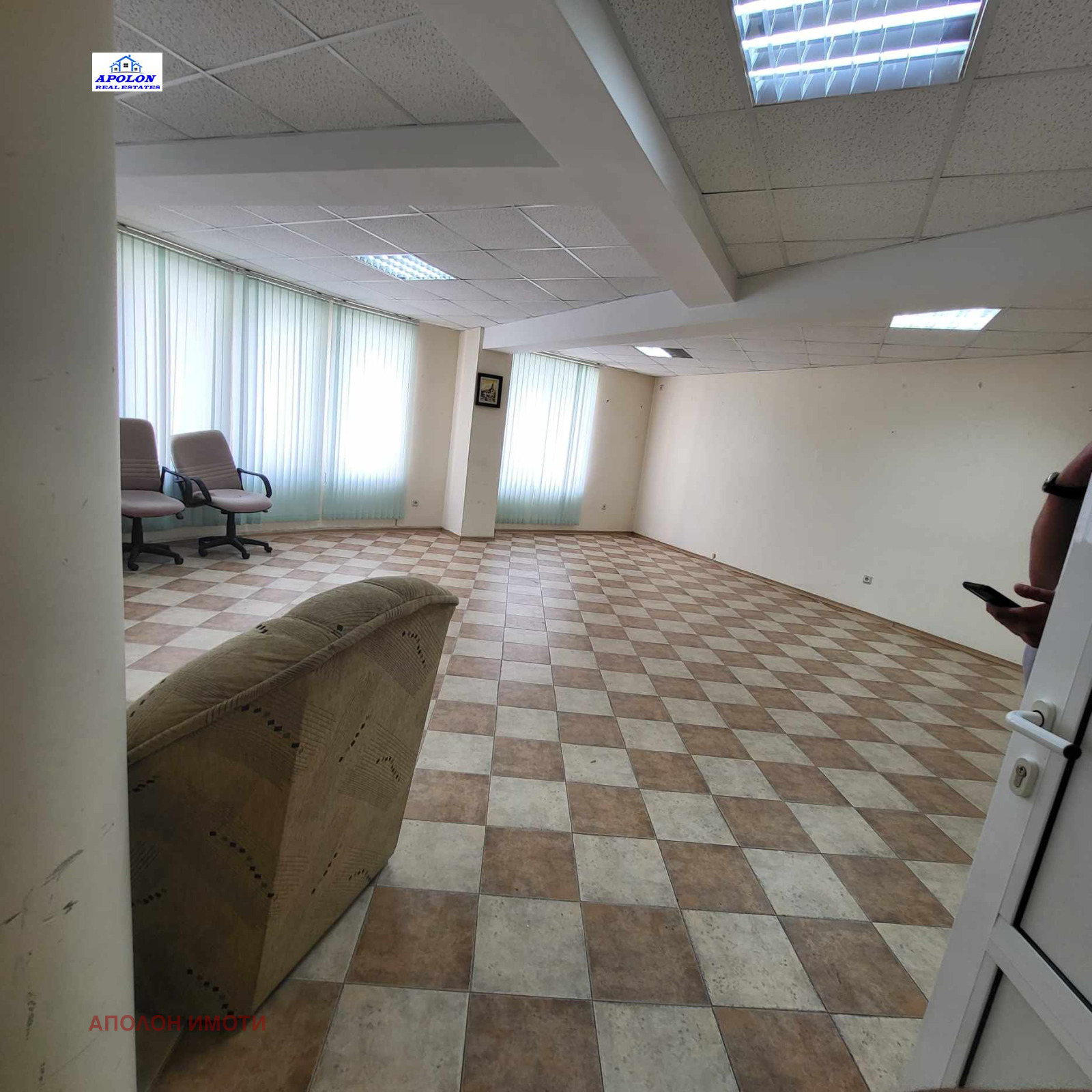 Дава под наем ОФИС, гр. Пещера, област Пазарджик, снимка 2 - Офиси - 53707461