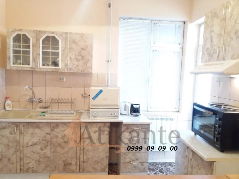 K pronájmu  1 ložnice Sofia , Centar , 75 m2 | 91738708 - obraz [3]