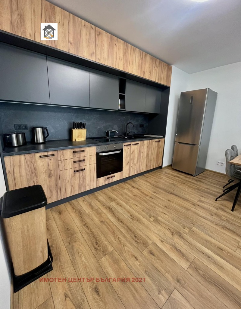 Дава под наем 2-СТАЕН, гр. София, Света Троица