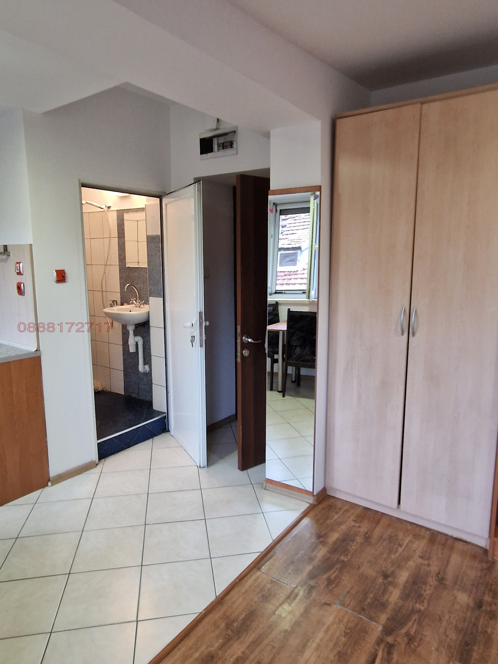 Дава под наем АТЕЛИЕ, ТАВАН, гр. София, Център, снимка 4 - Апартаменти - 53905513