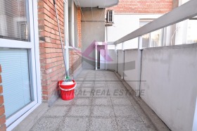 3 bedroom Tsentar, Varna 5