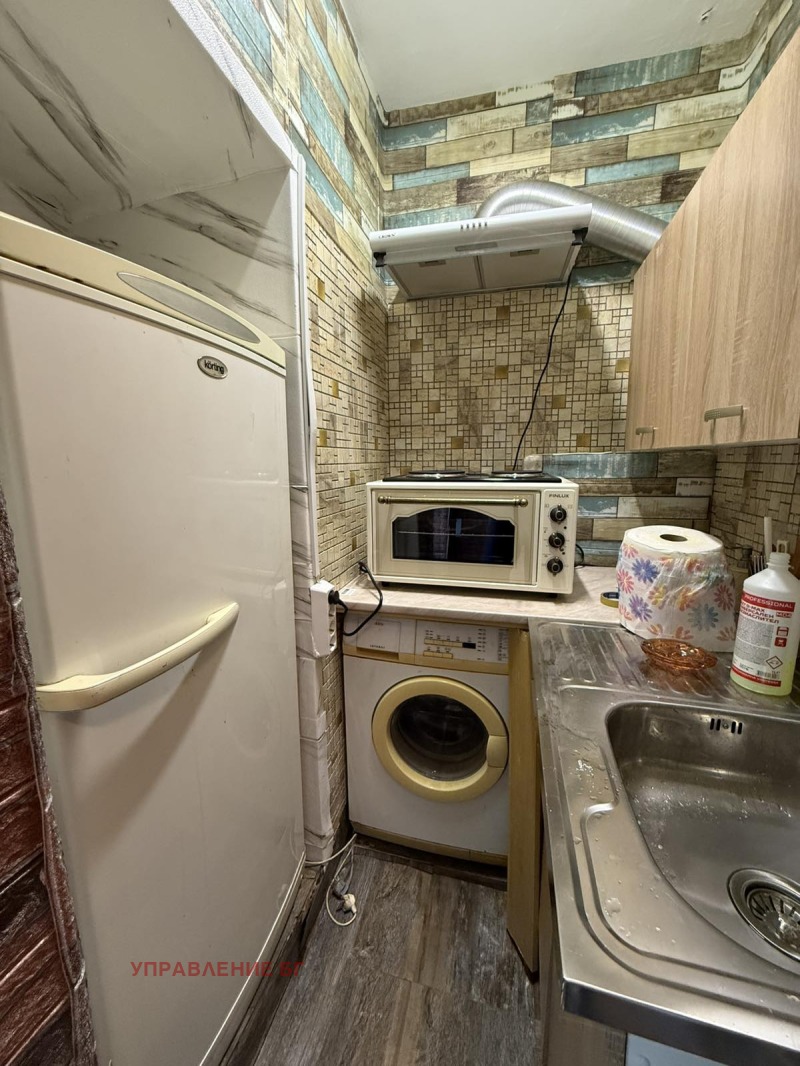 Издаје се  1 спаваћа соба Софија , Полигона , 50 м2 | 99303715 - слика [5]