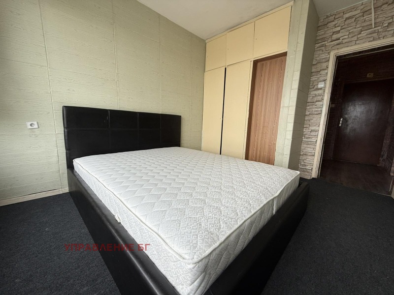 Издаје се  1 спаваћа соба Софија , Полигона , 50 м2 | 99303715