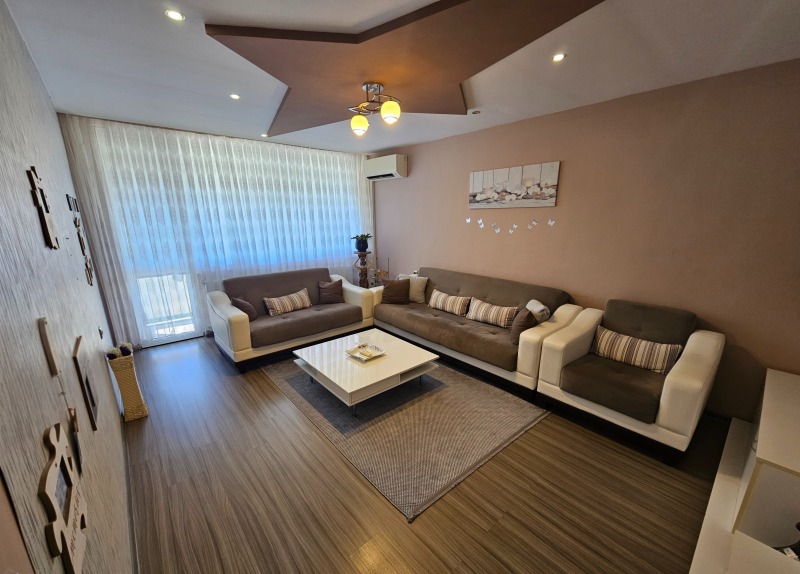 Vuokrattavana  2 makuuhuonetta Razgrad , Tsentar , 90 neliömetriä | 57873942 - kuva [7]