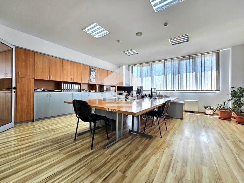 For Rent  Office Ruse , Druzhba 3 , 200 sq.m | 46966102 - image [8]