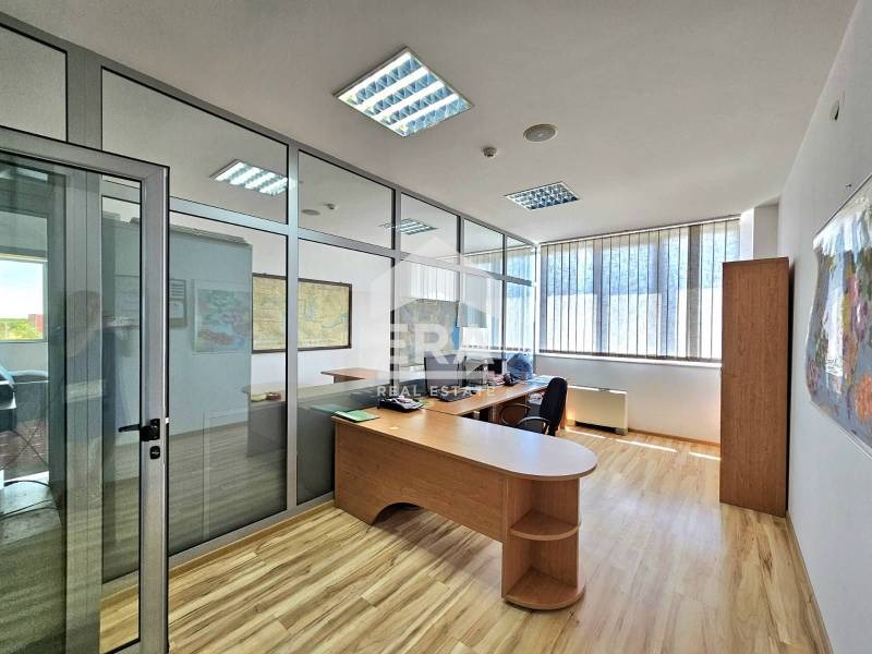 A louer  Bureau Rouse , Droujba 3 , 200 m² | 46966102 - image [10]