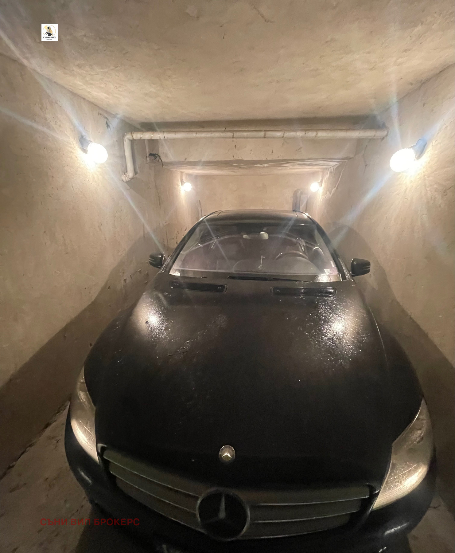 Дава под наем ГАРАЖ, ПАРКОМЯСТО, гр. Плевен, Идеален център, снимка 6 - Гаражи и паркоместа - 54073728