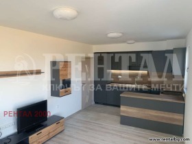 1 quarto Kiutchuk Parij, Plovdiv