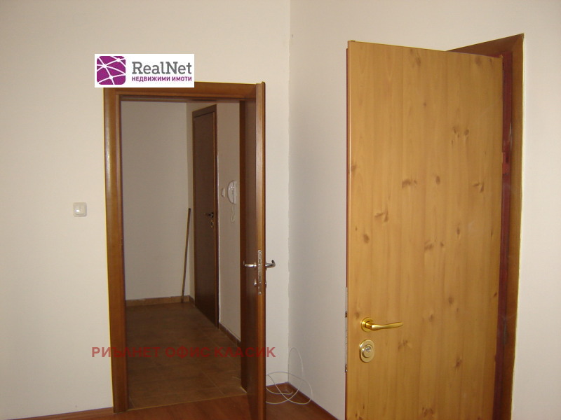 Te huur  Kantoor Sofia , Krasno selo , 47 m² | 37191143 - afbeelding [2]