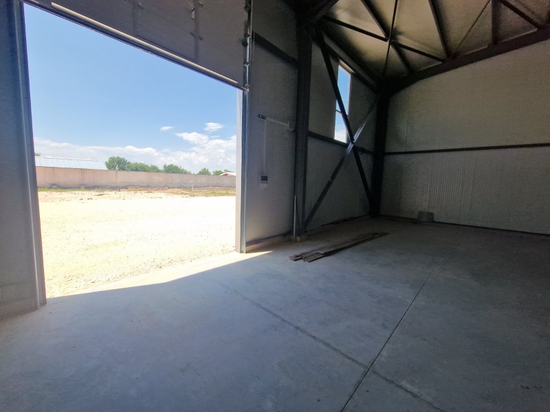 Da affittare  Magazzinaggio Plovdiv , Industrialna zona - Sever , 1150 mq | 39747127 - Immagine [4]
