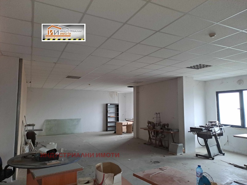 Da affittare  Edificio industriale Plovdiv , Industrialna zona - Sever , 350 mq | 49084143 - Immagine [2]