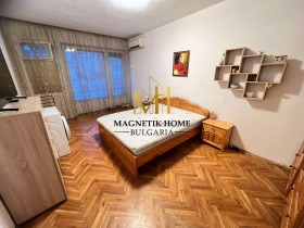 2 slaapkamers Tsentar, Burgas 8