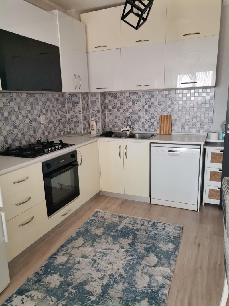 K pronájmu  2 ložnice Plovdiv , Kjučuk Pariž , 80 m2 | 97853981