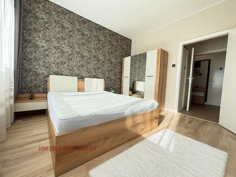 Дава под наем 3-СТАЕН, гр. София, Гоце Делчев, снимка 2 - Апартаменти - 52398801