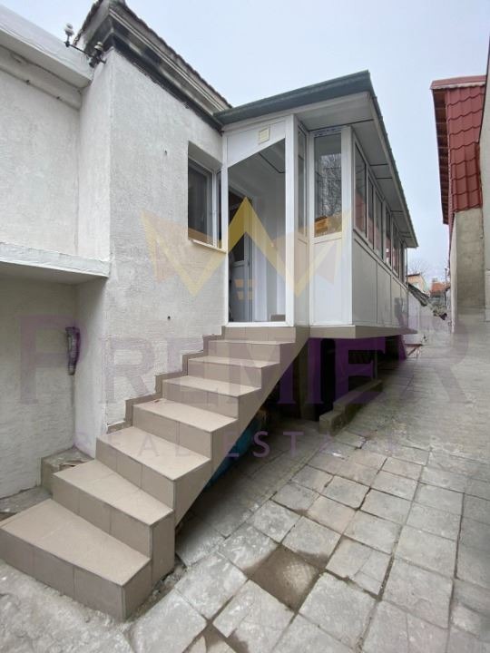 K pronájmu  Podlaha domu Varna , Kolchozen pazar , 50 m2 | 92437144