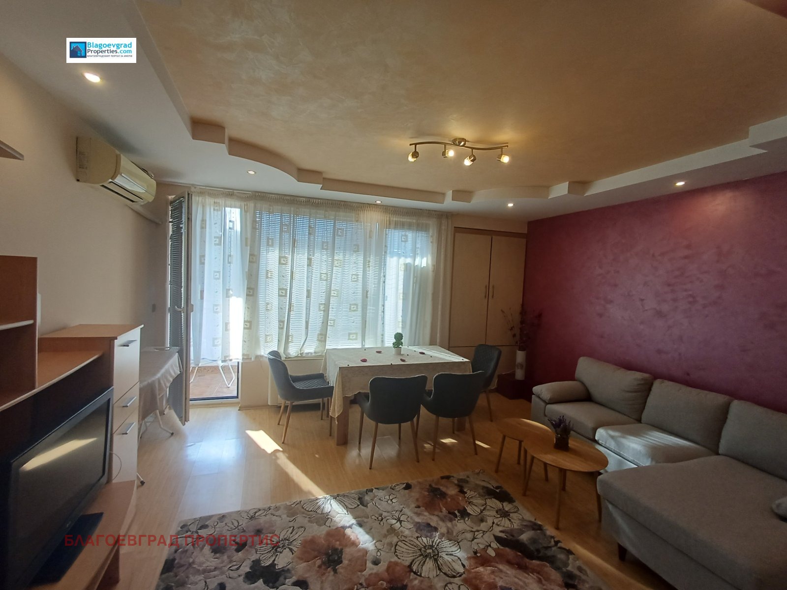 Дава под наем  3-стаен град Благоевград , Широк център , 85 кв.м | 84045980