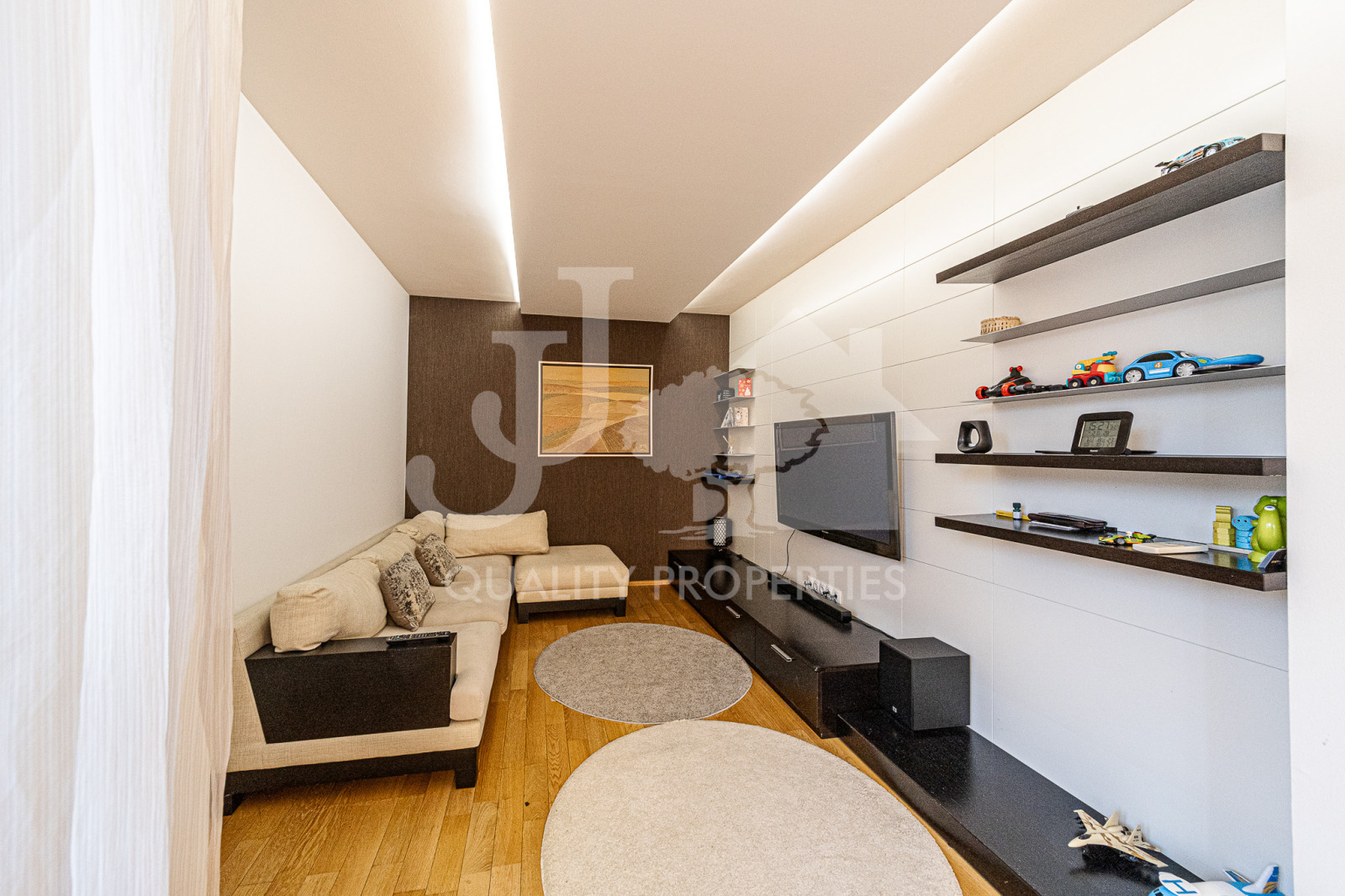 Дава под наем 4-СТАЕН, гр. София, Малинова долина, снимка 4 - Апартаменти - 53997558