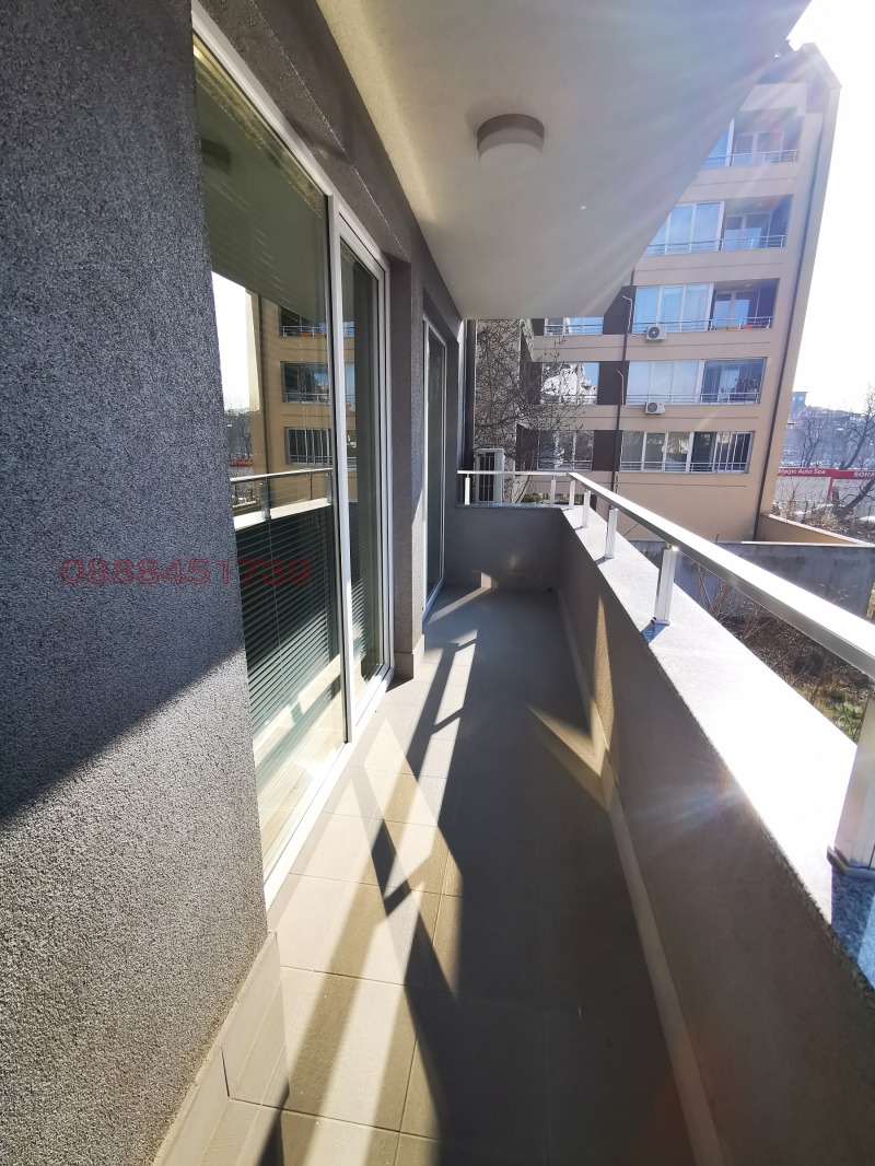 Te huur  Studio Sofia , Tsentar , 50 m² | 68760086 - afbeelding [6]
