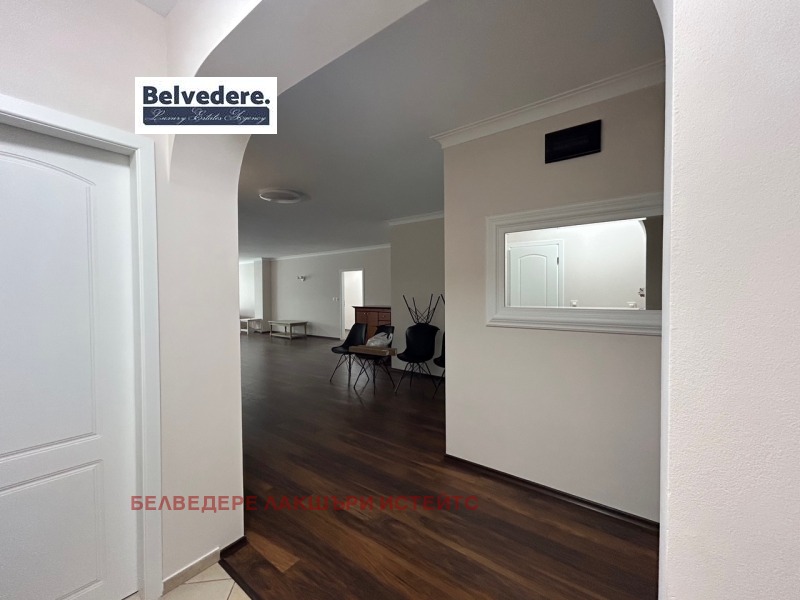 Kiadó  3 hálószobás Sofia , Centar , 220 négyzetméter | 36986659 - kép [6]