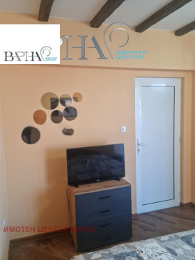 2 bedroom Kolhozen pazar, Varna 8