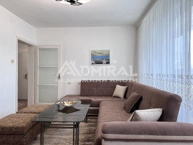 2 sovrum Lazur, Burgas 4