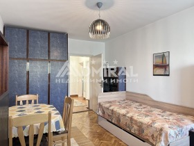 2 sovrum Lazur, Burgas 11