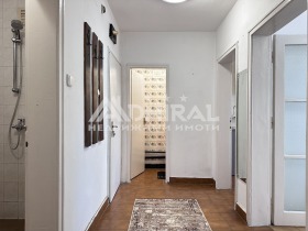 2 sovrum Lazur, Burgas 6