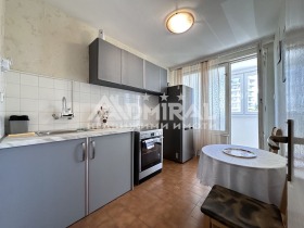 2 sovrum Lazur, Burgas 8