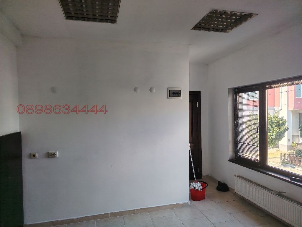 Дава под наем ОФИС, гр. Разлог, област Благоевград, снимка 2 - Офиси - 55751009