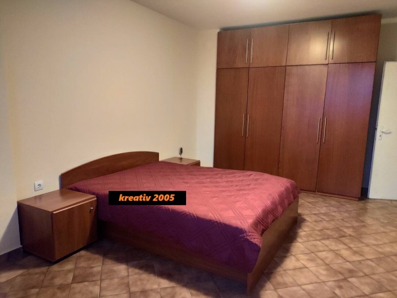 För uthyrning  1 sovrum Sofia , Krasno selo , 60 kvm | 40484638 - bild [2]